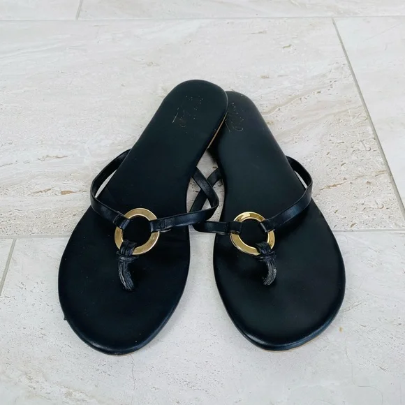 Mossimo Flats - Picture 2 of 3